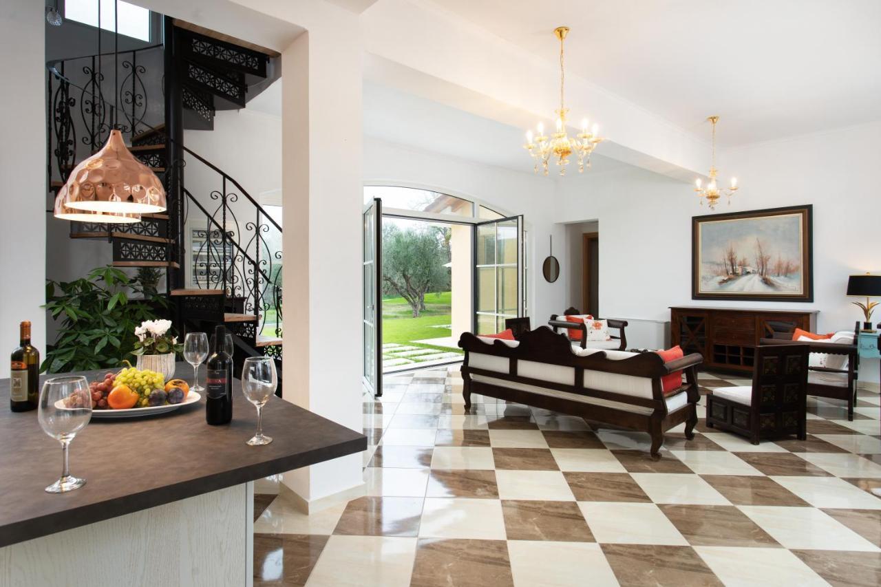 Aneli Luxury Villas - Villa Semeli Áyios Kírikos Exterior foto
